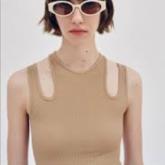 Zara cut out seamless tank - Picture 1 of 5